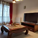 Du Vieux Chateau Jardin & Parking Gratuit Mulhouse