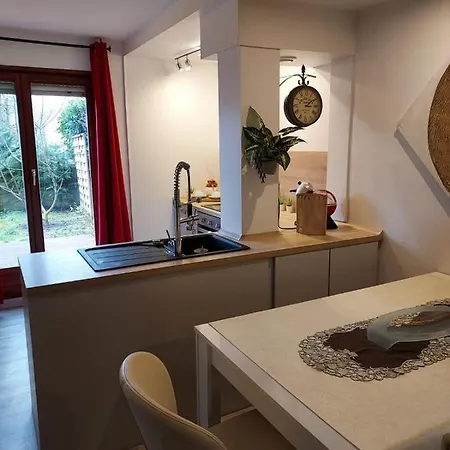 Apartamento Du Vieux Chateau Jardin & Parking Gratuit