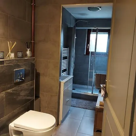 Apartamento Du Vieux Chateau Jardin & Parking Gratuit *