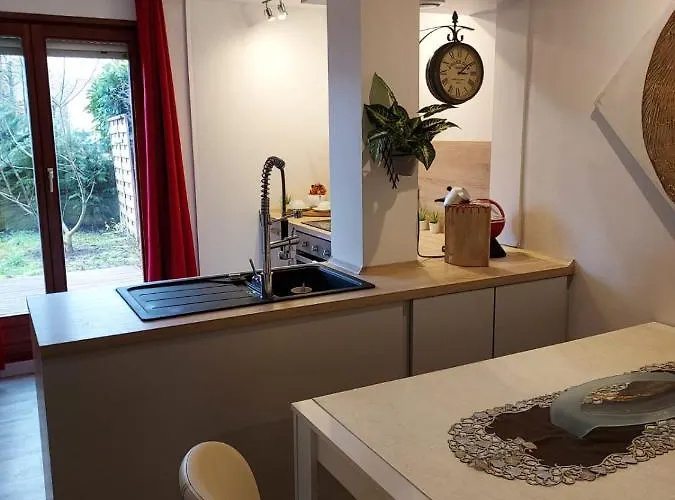 Apartment Du Vieux Chateau Jardin & Parking Gratuit